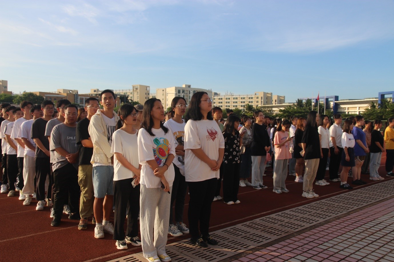 青年之声・记香港最真正最准资料历史文化学院升旗仪式